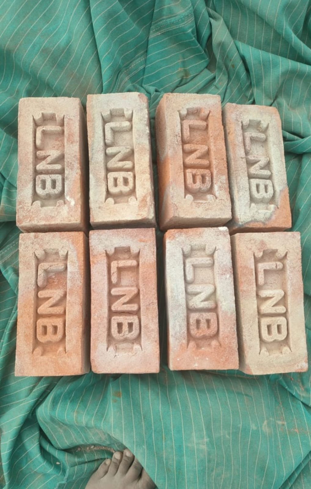 LNB
